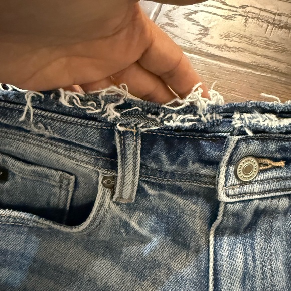 KanCan Light Blue Distressed Jean Shorts 15” waist  NWT - Picture 15 of 16